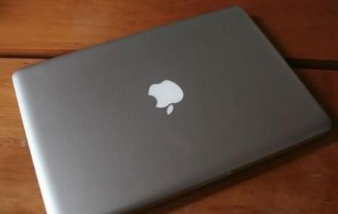 供应macbook维修价格之电池更换