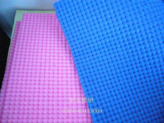 供应深圳网格PVC防滑垫PVC泡棉