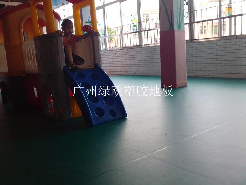 供应广东省幼儿园室内PVC地板胶特价认