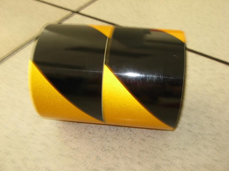 供应反光胶带黄黑反光警示胶带反光胶带价格上海反光胶带产地反光胶带