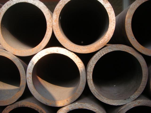 供应合金无缝钢管厂合金管聊城合金管，规格全，质量第一