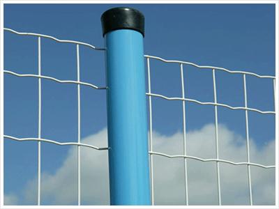供应荷兰网低碳铁丝网围栏网隔离栅