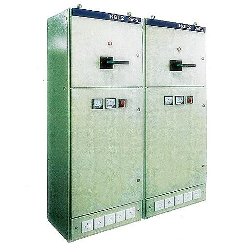 供应PGL低压封闭式动力箱图片