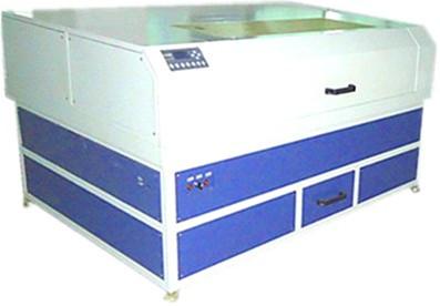 供应电子PE薄膜射频管激光切割机/电子材料射频管激光机/PE膜切膜机