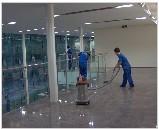 供应广州专业装修清洁,洗地毯,洗沙发,洗玻璃,地板打蜡