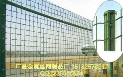 供应养殖铁丝网围栏/养殖场铁丝网围墙多少钱一米图片