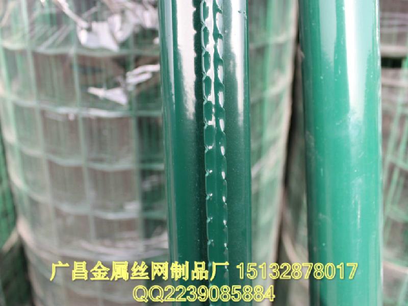 供应圈地围栏网/园林铁丝网围栏/养鸡铁丝网多少钱一米