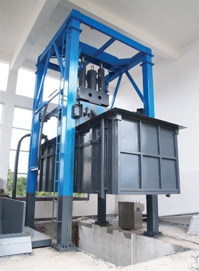 供应专业生产垂直式垃圾压缩机