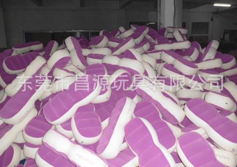 PVC充气植绒枕头/充气枕头生产厂家批发