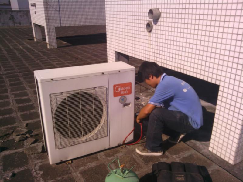 供应深圳罗湖专业空调制冷设备拆装维修