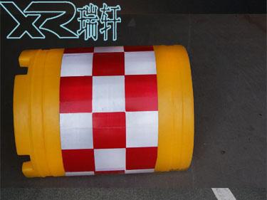 供应龙口防撞桶-滚塑防撞桶批发-塑料防撞桶-交通防撞桶