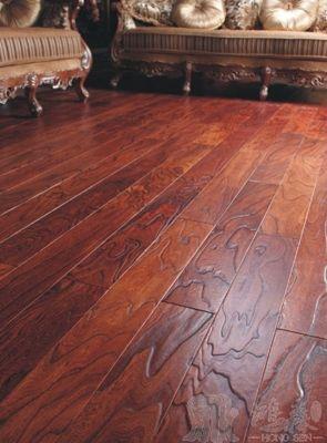 泸州实木地板加盟代理，实木地板品牌厂家火热招商，鸿森木系统