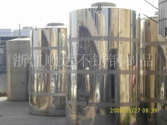 供应丽水不锈钢水塔水桶圆型水箱专业生产厂家顺达制品