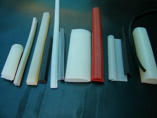硅胶异形条/专业生产硅胶制品供应硅胶异形条/专业生产硅胶制品