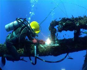 重庆海洋潜水打捞工程有限公司