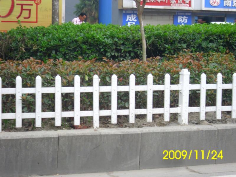 南京浦口塑钢护栏桥林锌钢护栏 雨润集团专供商 绿园护栏