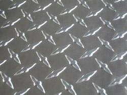供应优质天津花纹铝卷铝板
