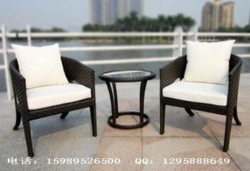 供应2012新款奥妮尔编藤套装　　户外家具　桌椅套装