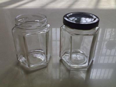 供应六棱玻璃果酱瓶蜂蜜柚子茶瓶酱菜瓶芝麻酱玻璃瓶图片