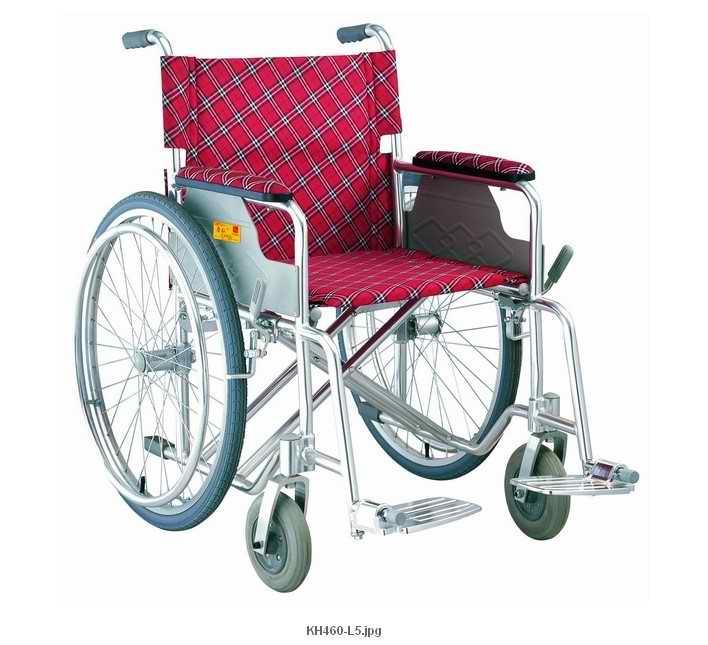 供应钢管喷涂轮椅车轮椅24寸充气轮胎图片