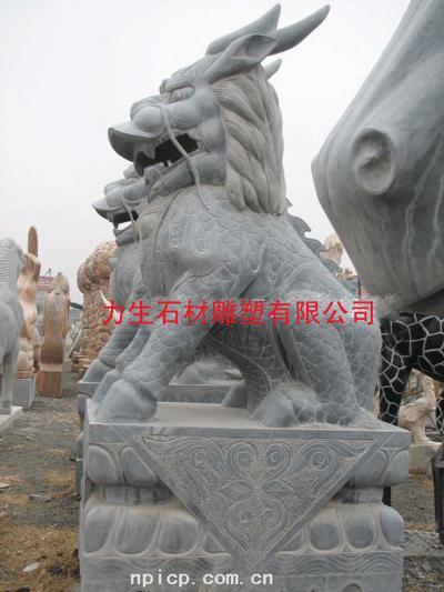 石麒麟 石狮子 石大象 抱鼓门墩 墓碑狮子 北京石麒麟销售 北京石麒麟雕刻