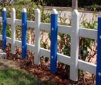 供应PVC草坪围栏安平泽昊PVC草坪围栏塑钢护栏市政园林护栏图片