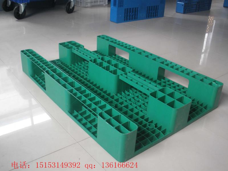 济南塑料托盘货架塑料托盘厂家供应