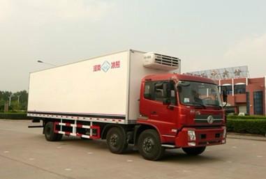 供应东风天龙9米6国四冷藏车20吨冷藏车