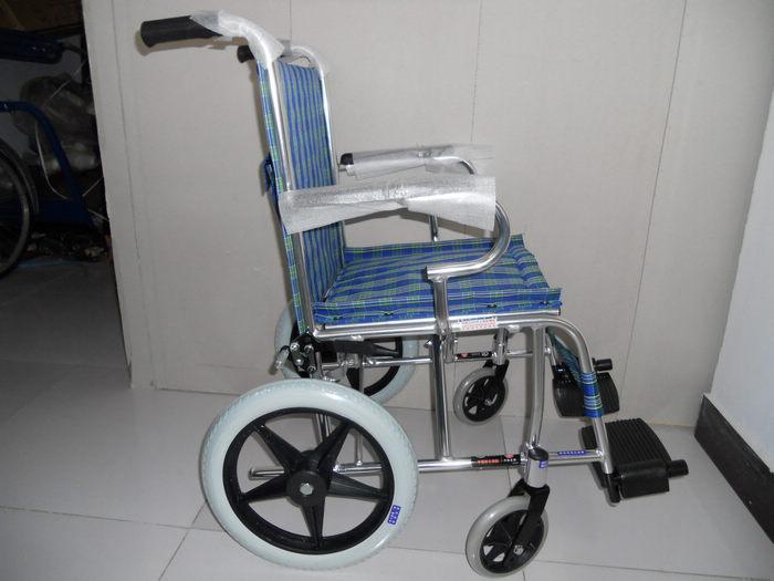 北京市鱼跃轮椅车H032厂家供应鱼跃轮椅车H032
