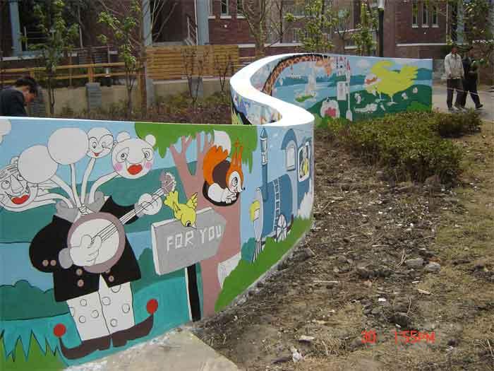 重庆幼儿园壁画，儿童趣味冒险游乐海盗墙，景区团队拓展训练器材图片