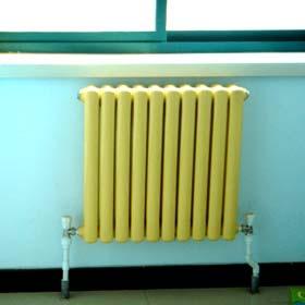 供应银行学校宾馆用暖气片散热器