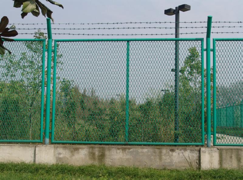 衡水市钢板网护栏厂家供应钢板网护栏
