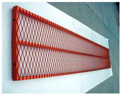 供应重型钢板网-中泰钢板网