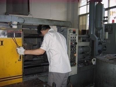 供应番禺厂家生产锌合金模具