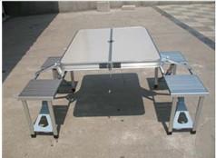 供应重庆铝合金折叠桌椅，重庆连体铝合金桌椅，重庆定做折叠桌椅