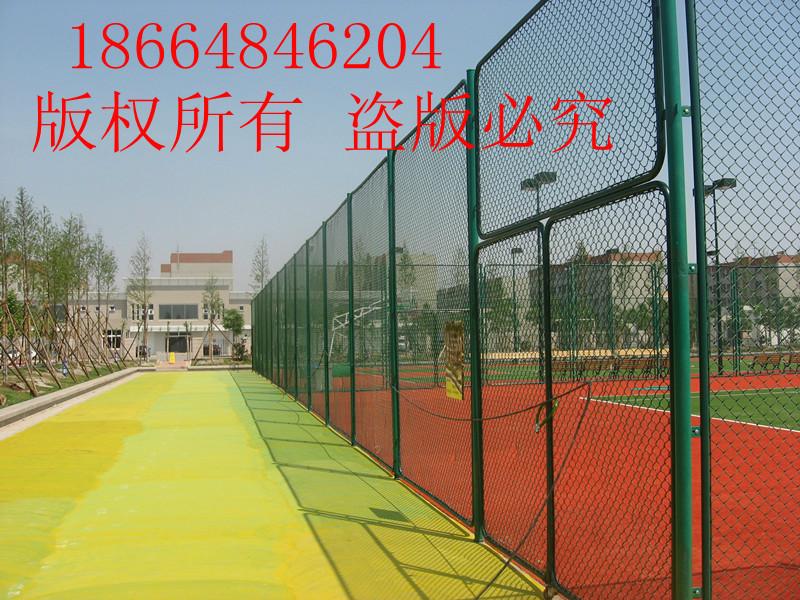 广州体育围栏网厂家、深圳篮球场隔离栅厂家，订制体育围栏网厂家图片