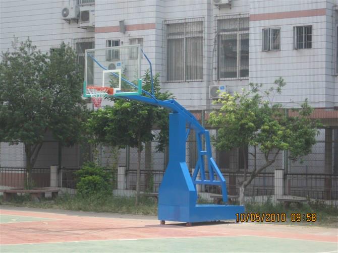 供应篮球架安装深圳篮球架 篮球架安装技巧及注意事项