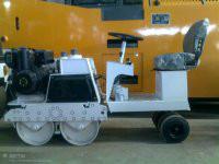 洛阳市3吨单钢轮振动压路机厂家供应3吨单钢轮振动压路机