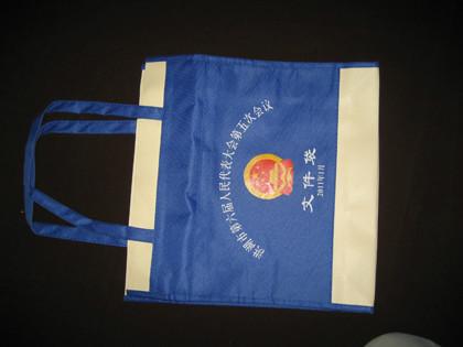 郑州市牛津布礼品手提袋广告袋资料袋厂家供应上海牛津布礼品手提袋广告袋资料袋设计定做