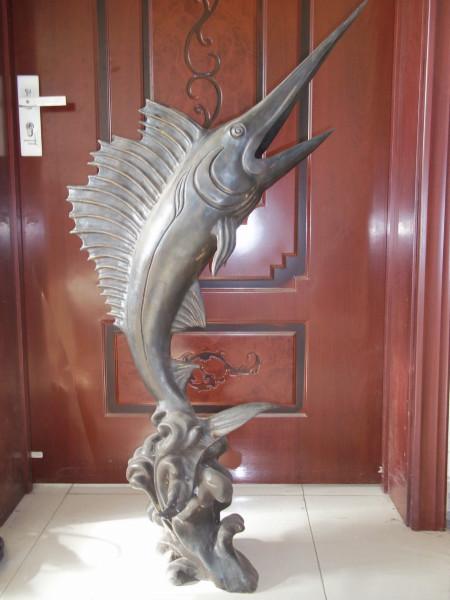铜喷水鱼雕塑价格批发