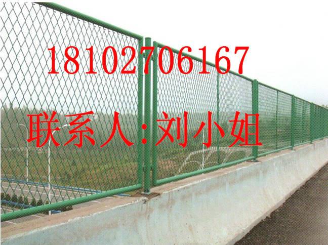 钢板护栏网围栏网绿化园林护栏网批发