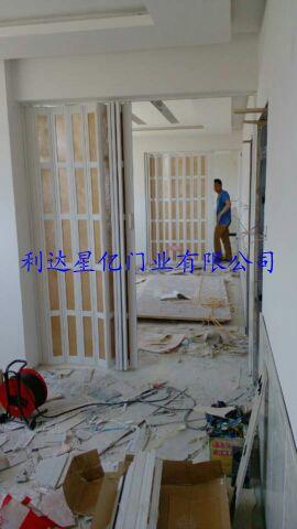 重庆市重庆折叠门隔断门pvc折叠门厂家