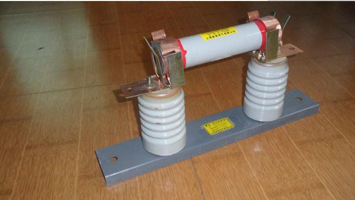 供应RN2型户内高压熔断器，浙江高压限流熔断器