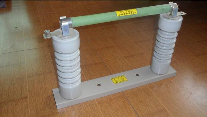 供应电压互感器保护保护高压限流熔断器，XRNP-24KV高压熔断器