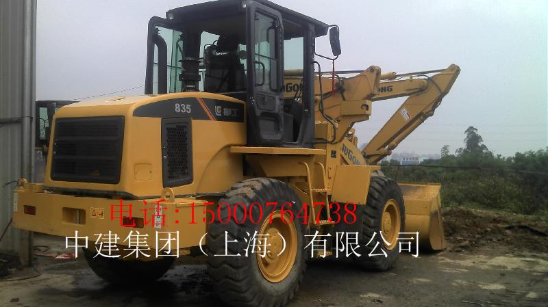 大庆出售12年9成新3吨柳工835装载机,二手徐工20吨单钢轮压路机图片