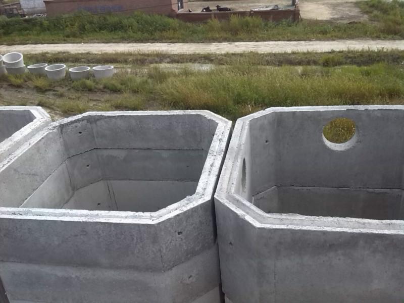 供应齐齐哈尔造价最低专预制化粪池检厂，万通水泥制品厂