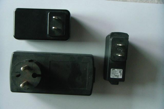 供应深圳USB充电器超声波模具东莞超声波塑焊机珠三角超声波塑焊机