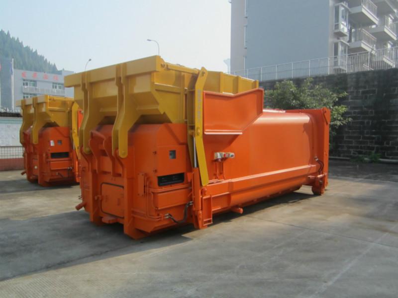 供应 中国第一台压缩箱公司，东风压缩垃圾箱厂