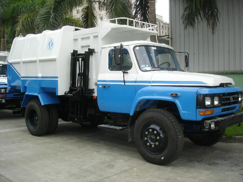 供应自装卸式垃圾车厂家，EQ5092自装卸式垃圾车，