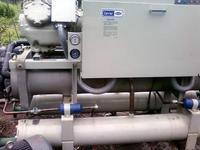供应温州永中空调水冷机维修焊接铜管中央空调维修，加液，清洗图片